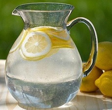 Vanduo su citrina