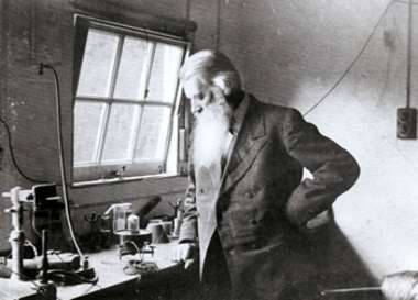 Joseph Wilson Swan